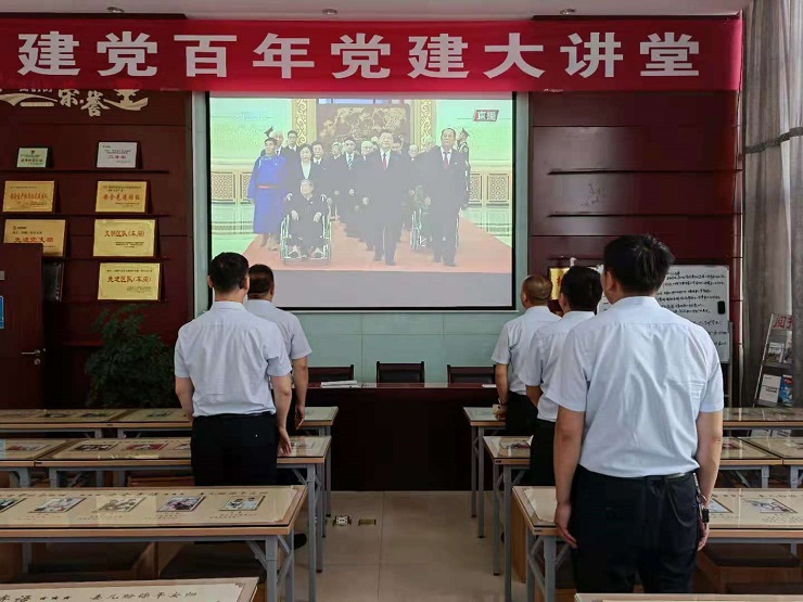 1624948747948011.jpeg 综掘一队会场.jpg