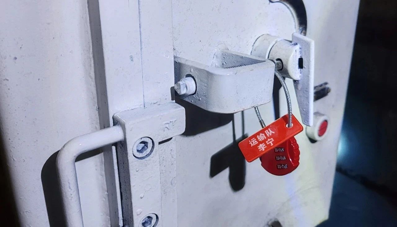 1743042775600671.jpeg 2.jpg