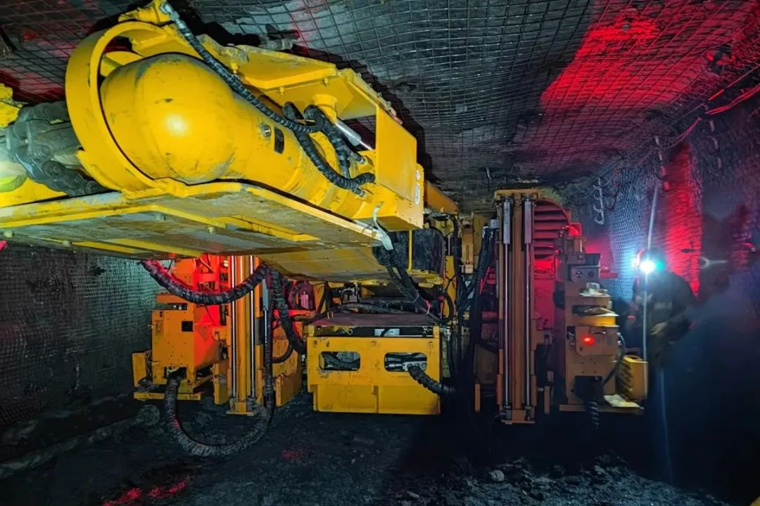 1744951168298965.jpeg 3.jpg