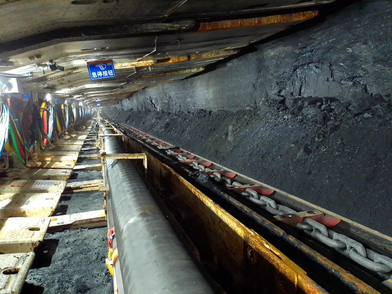 1745646569669111.jpeg 1.jpg